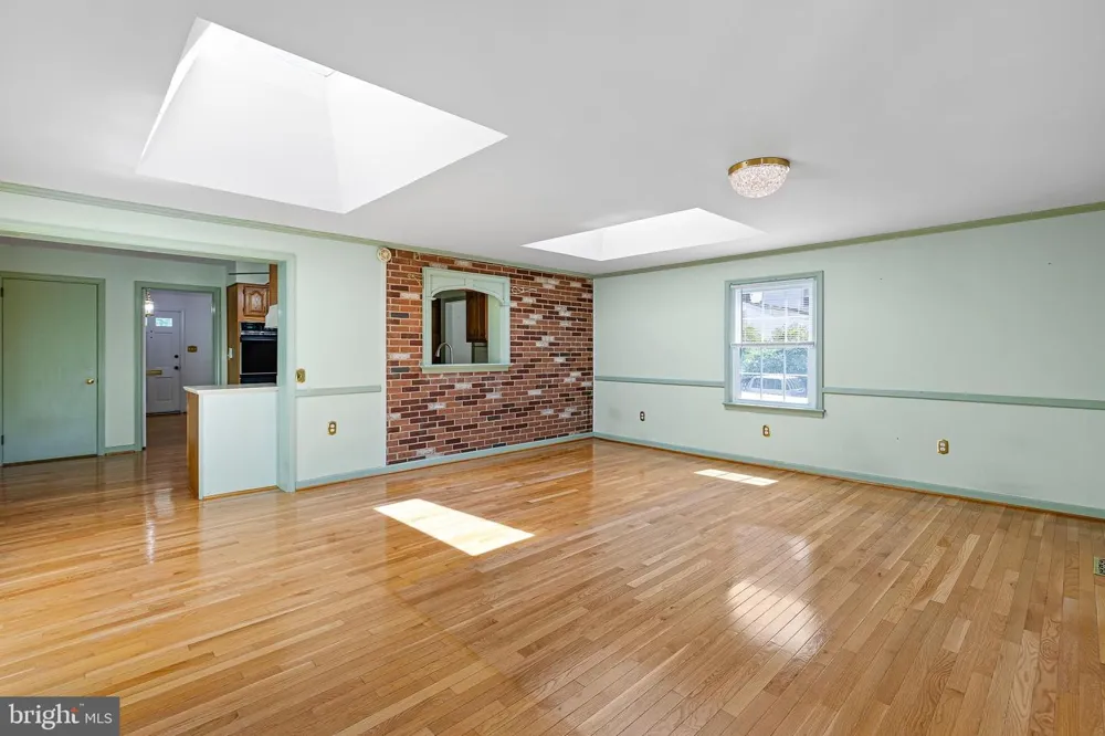 1110 WEBSTER DRIVE Wilmington, DE 19803