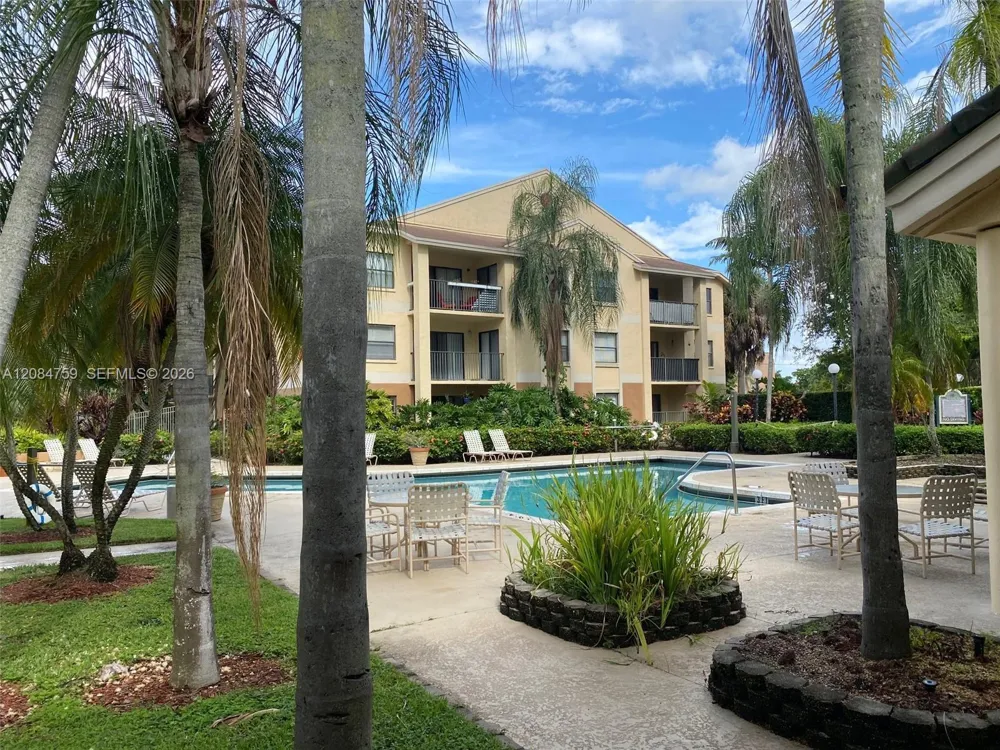 9999 Summerbreeze Dr #608 Sunrise, FL 33322