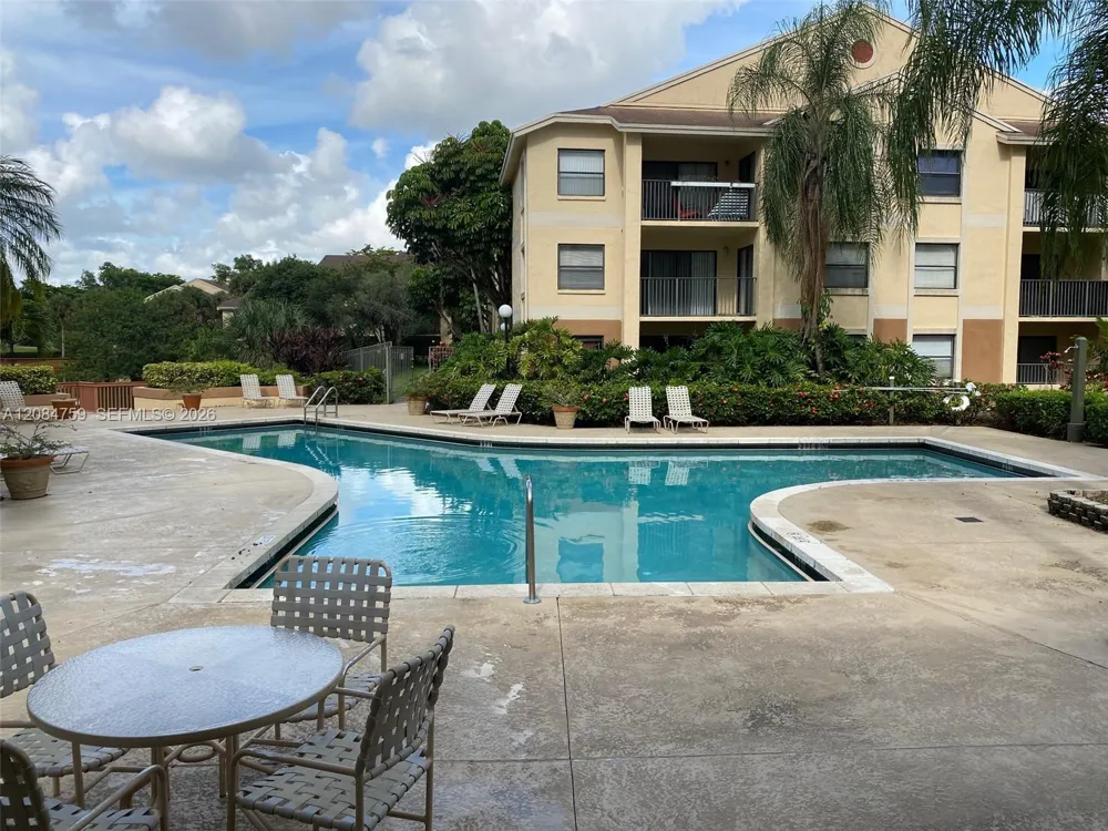 9999 Summerbreeze Dr #608 Sunrise, FL 33322