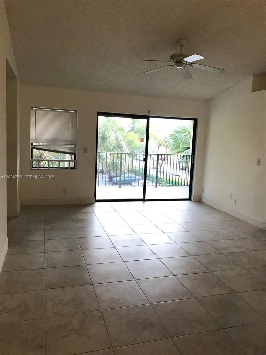 9999 Summerbreeze Dr #608 Sunrise, FL 33322