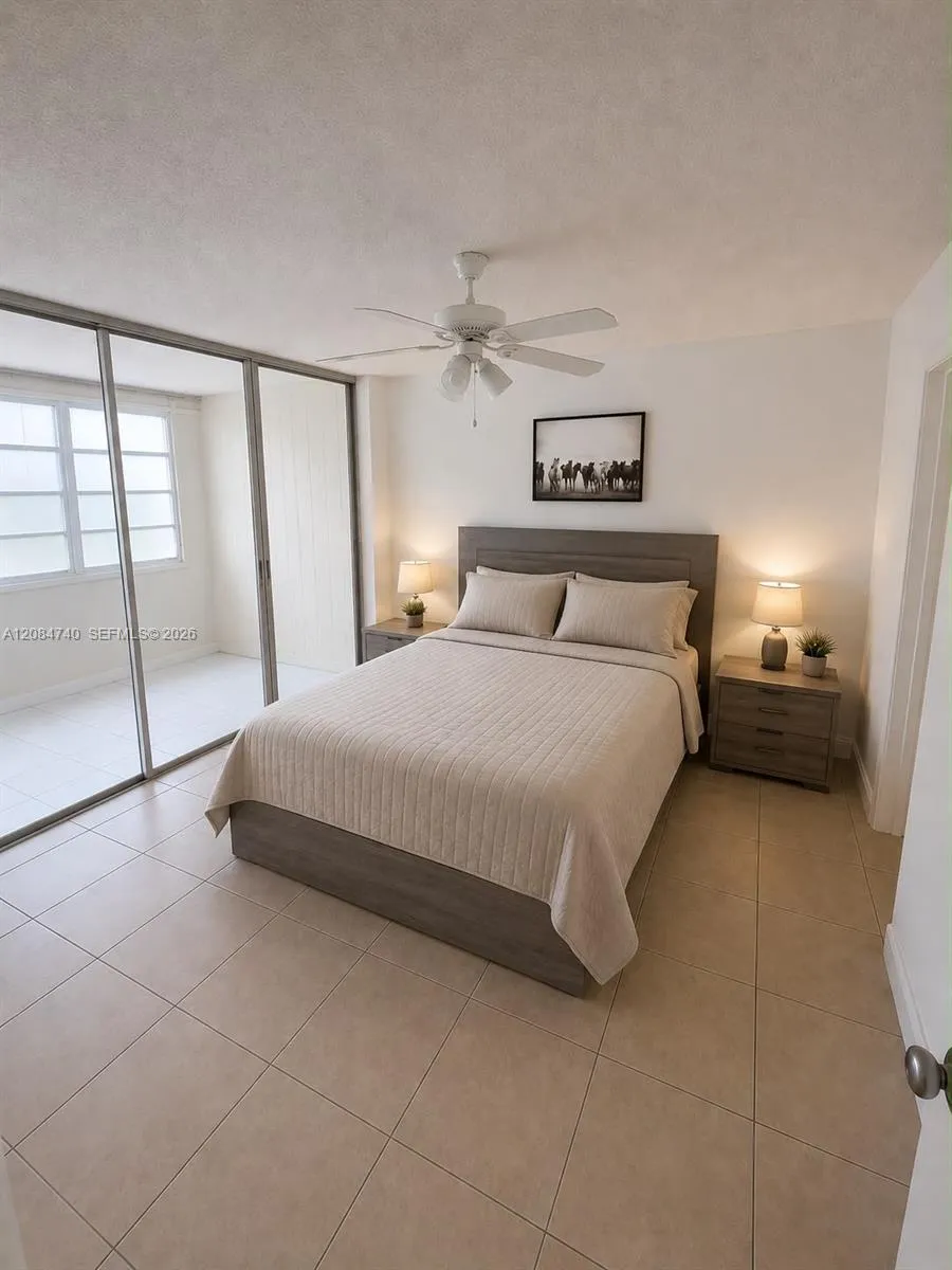 9440 Live Oak Pl #106 Davie, FL 33324