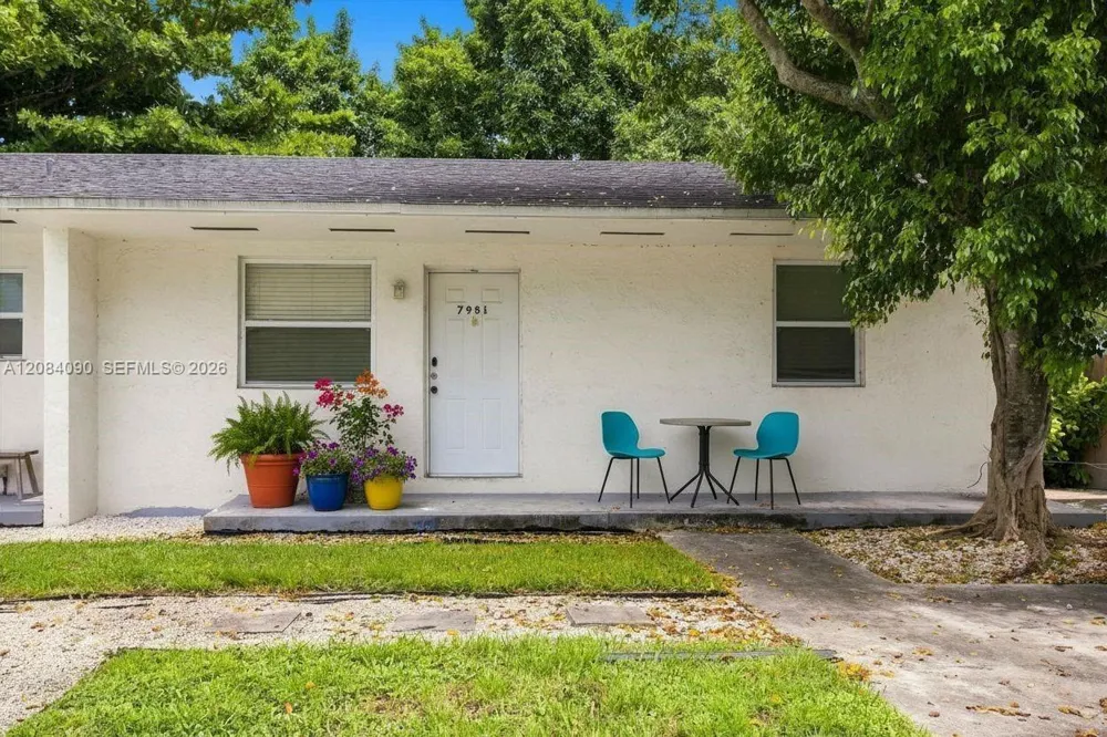 7981 NW 12th Pl #2 Miami, FL 33147