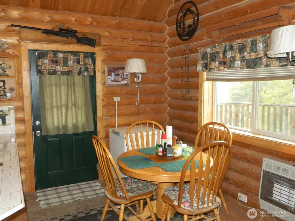 96 Horn Ranch Road Tonasket, WA 98855