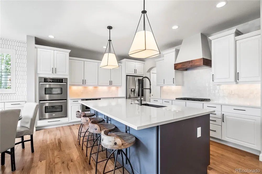 9237 E 4th Place Denver, CO 80230