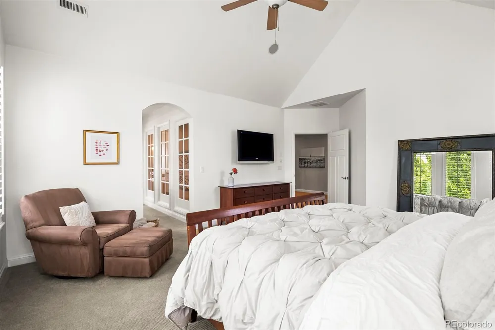 9237 E 4th Place Denver, CO 80230