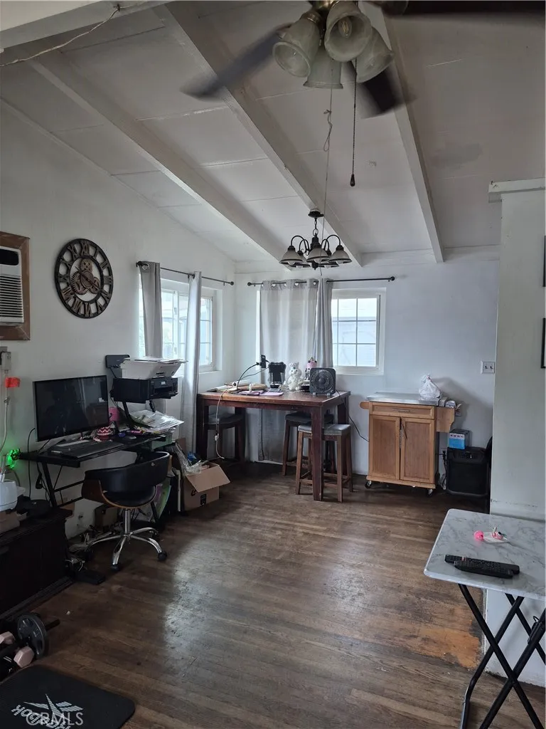 419 E Lee Azusa, CA 91702