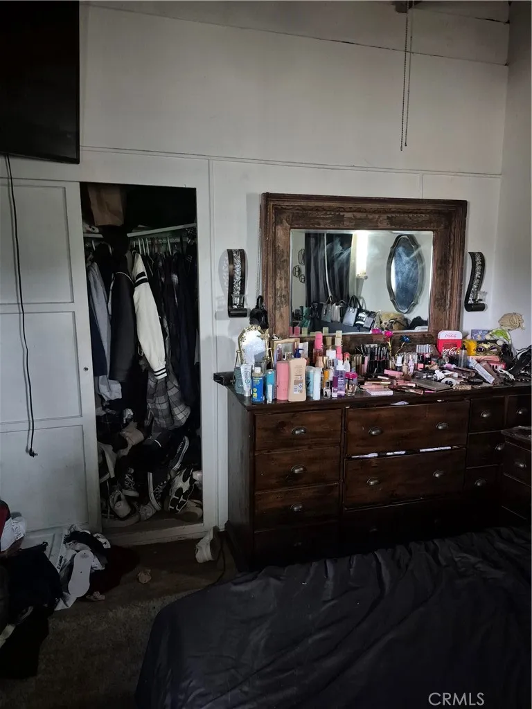 419 E Lee Azusa, CA 91702