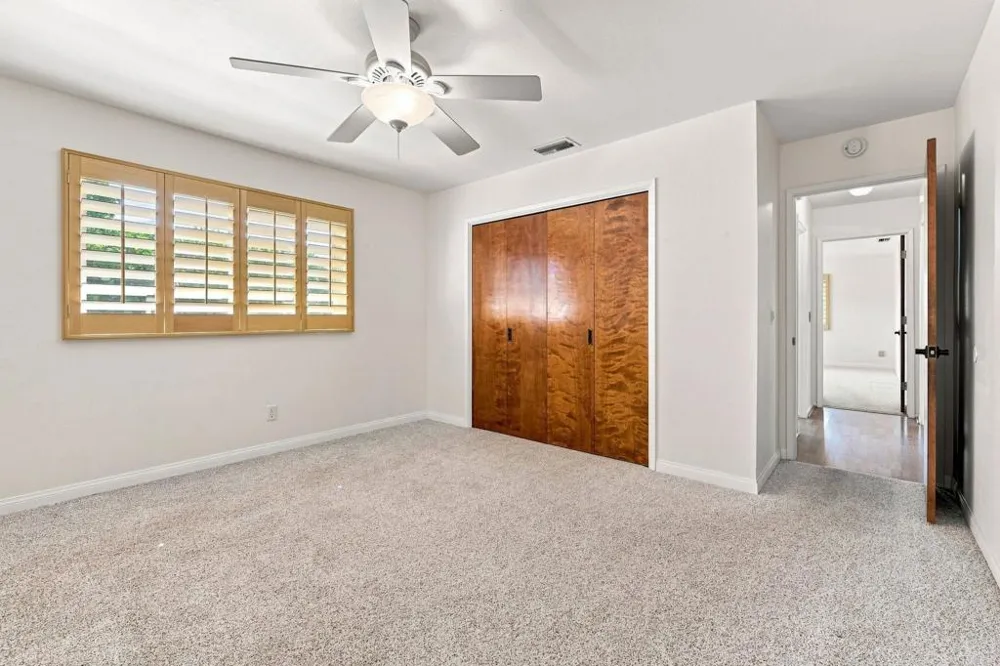 43154 Parkway Avenue Hemet, CA 92544