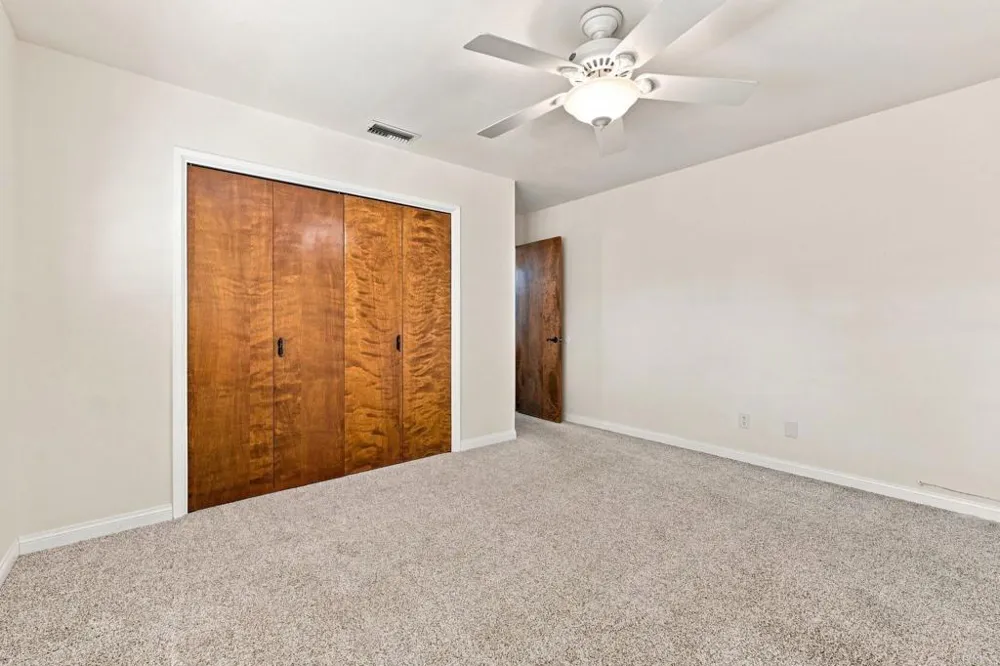 43154 Parkway Avenue Hemet, CA 92544
