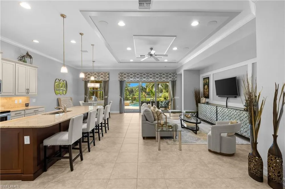 16168 Aberdeen Avenue Naples, FL 34110