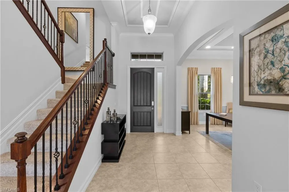 16168 Aberdeen Avenue Naples, FL 34110
