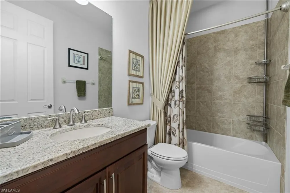 16168 Aberdeen Avenue Naples, FL 34110