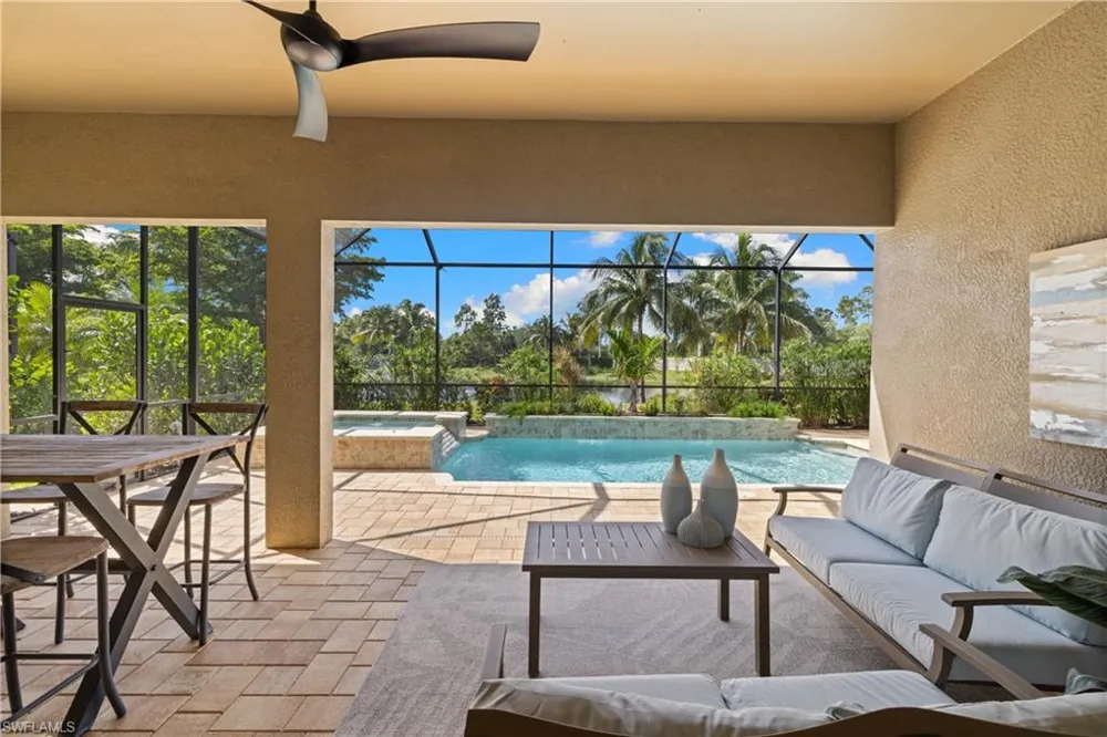16168 Aberdeen Avenue Naples, FL 34110