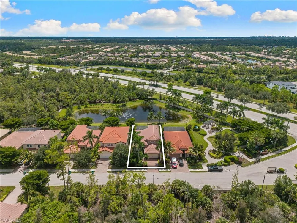 16168 Aberdeen Avenue Naples, FL 34110