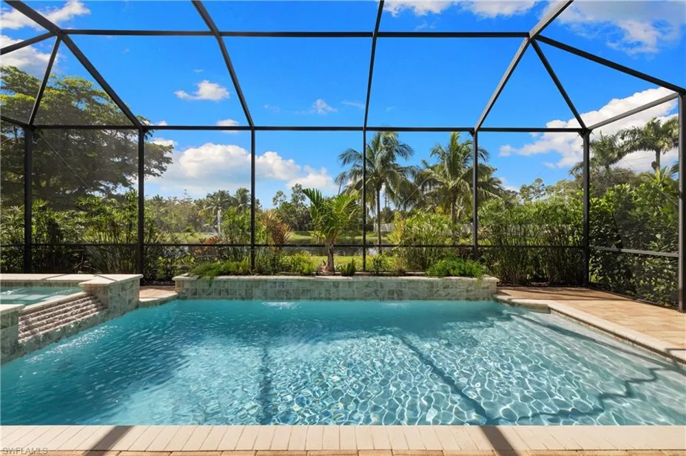 16168 Aberdeen Avenue Naples, FL 34110