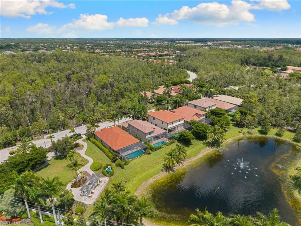 16168 Aberdeen Avenue Naples, FL 34110