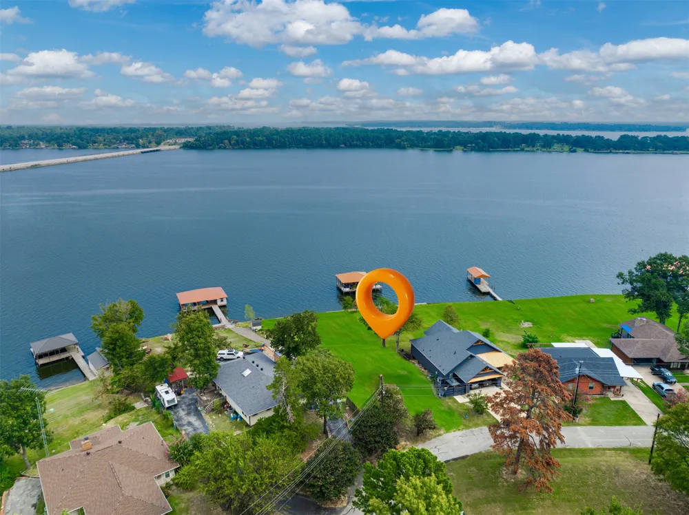 22451 Cherry Lane Frankston, TX 75763