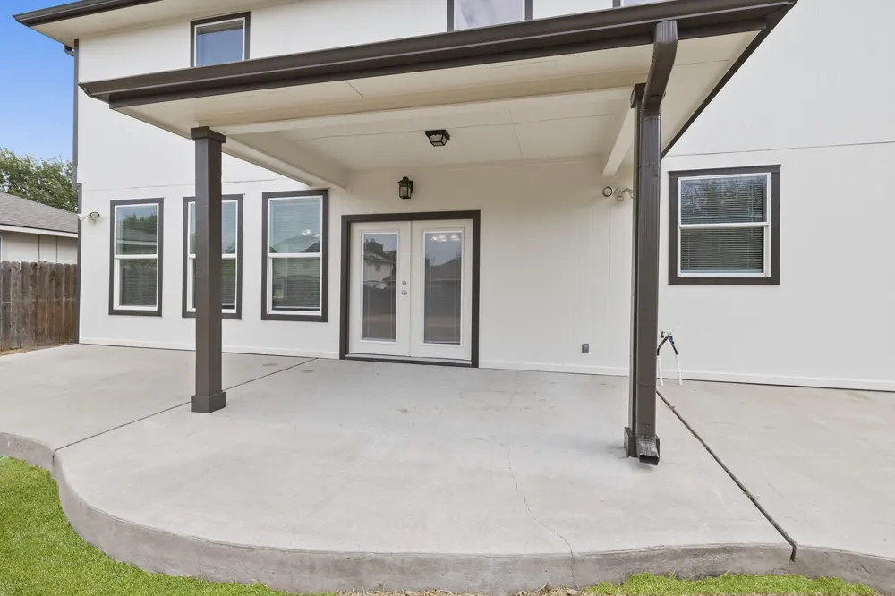 605 Decker Drive Hutto, TX 78634