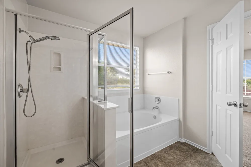 605 Decker Drive Hutto, TX 78634
