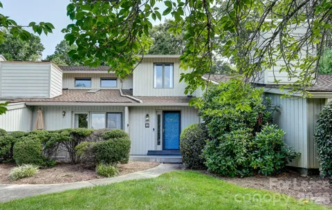 108 Cloverleaf Lane