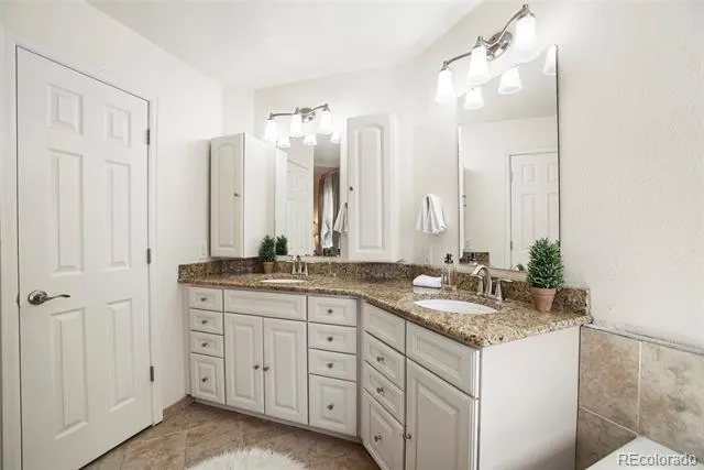 4297 S Jericho Street Aurora, CO 80013