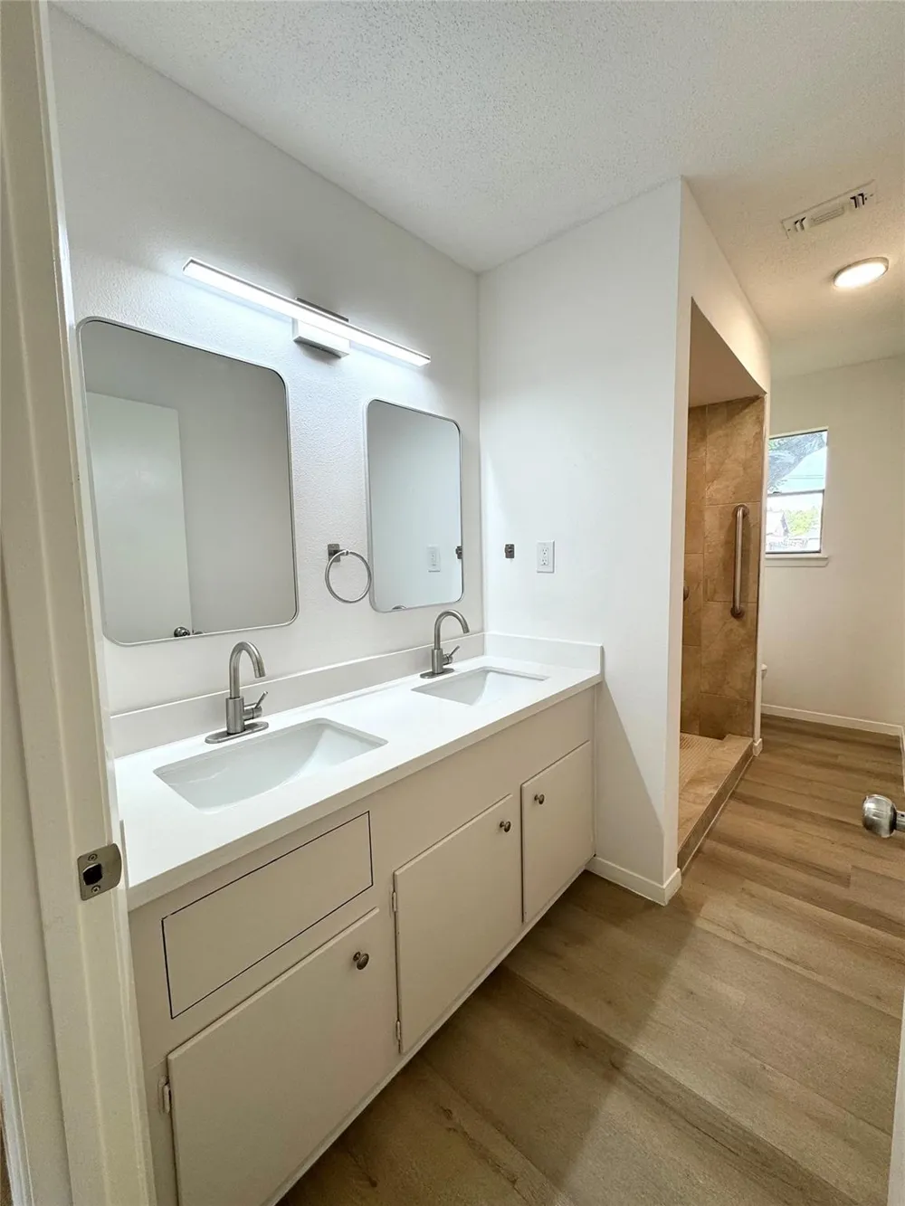 2126 Ripple Creek Drive Rosenberg, TX 77471
