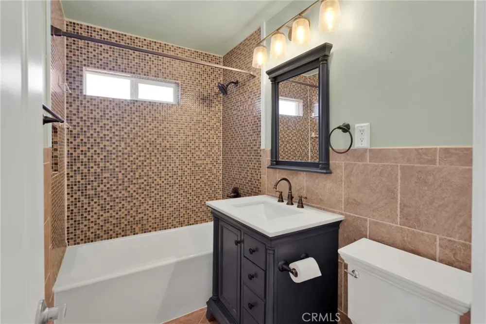 13861 Osage Apple Valley, CA 92307