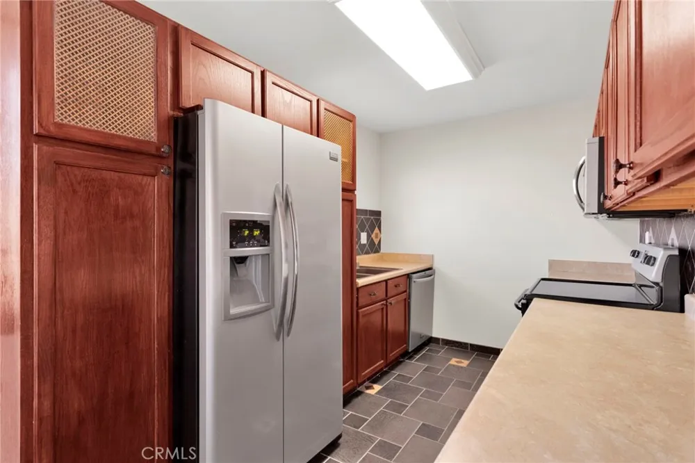 13861 Osage Apple Valley, CA 92307