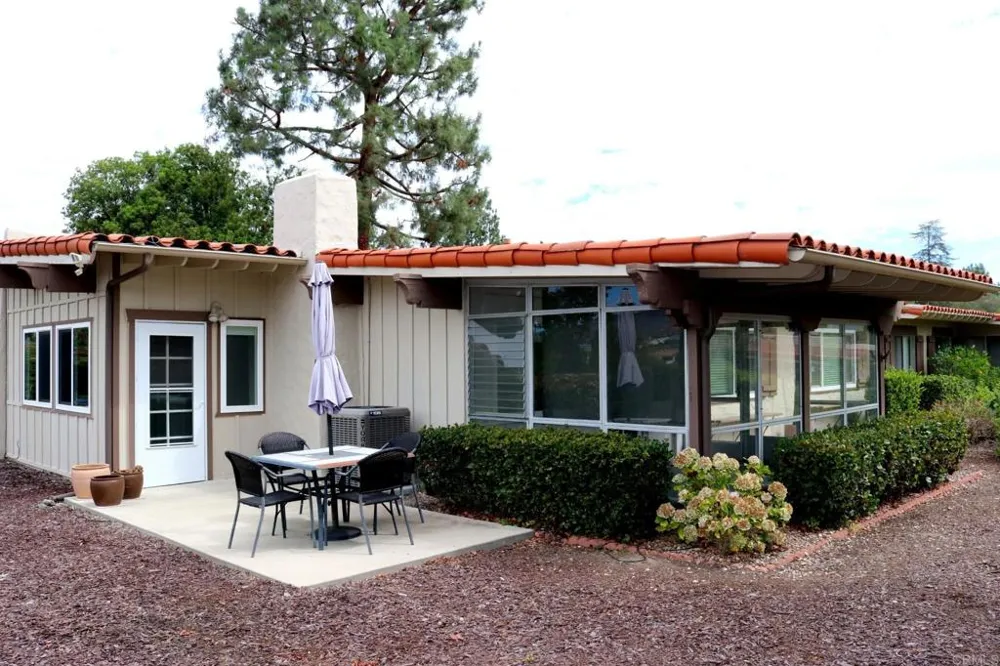16734 Meandro Court San Diego, CA 92128