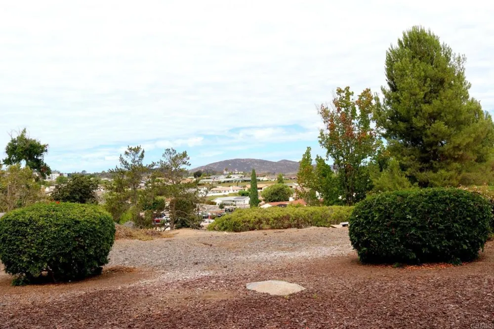 16734 Meandro Court San Diego, CA 92128