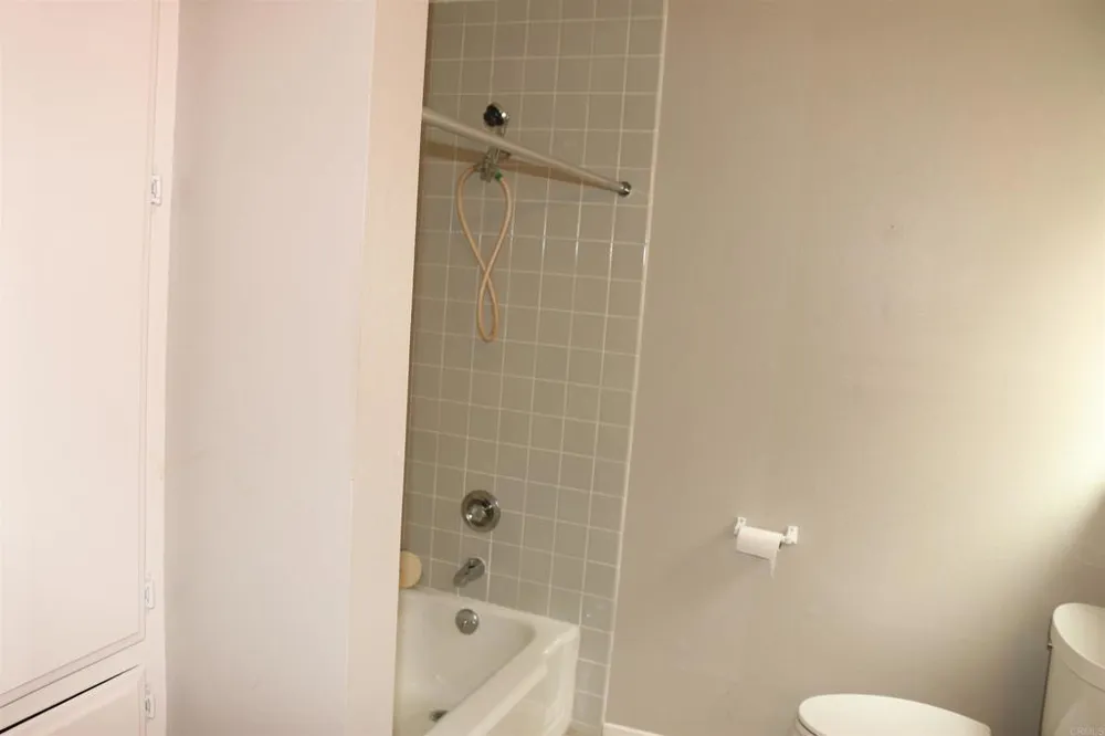 16734 Meandro Court San Diego, CA 92128