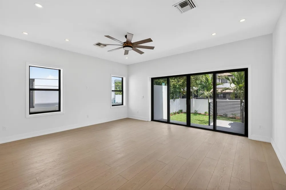 509 SW 11th Street Fort Lauderdale, FL 33315