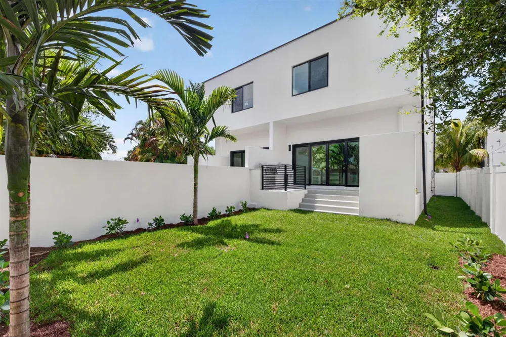 509 SW 11th Street Fort Lauderdale, FL 33315