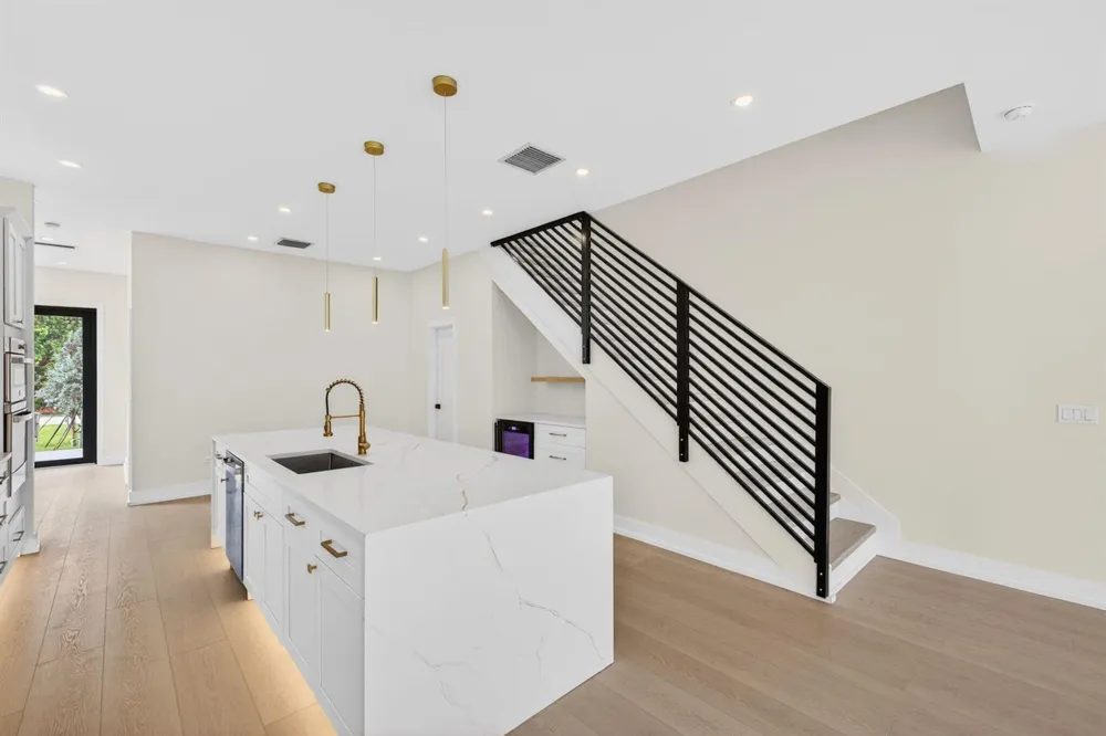 507 SW 11th Street Fort Lauderdale, FL 33315