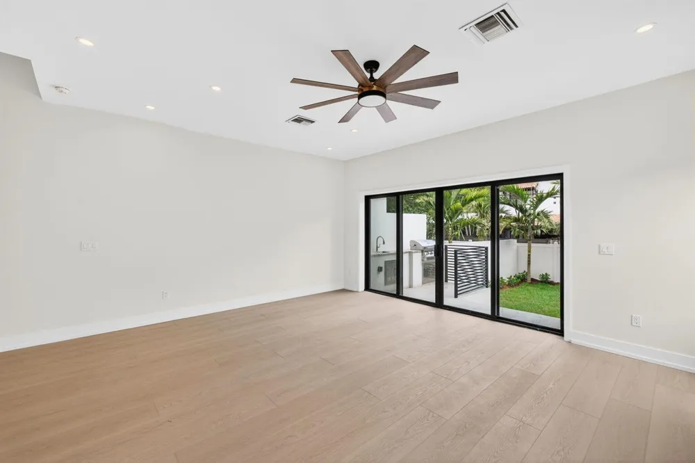 507 SW 11th Street Fort Lauderdale, FL 33315