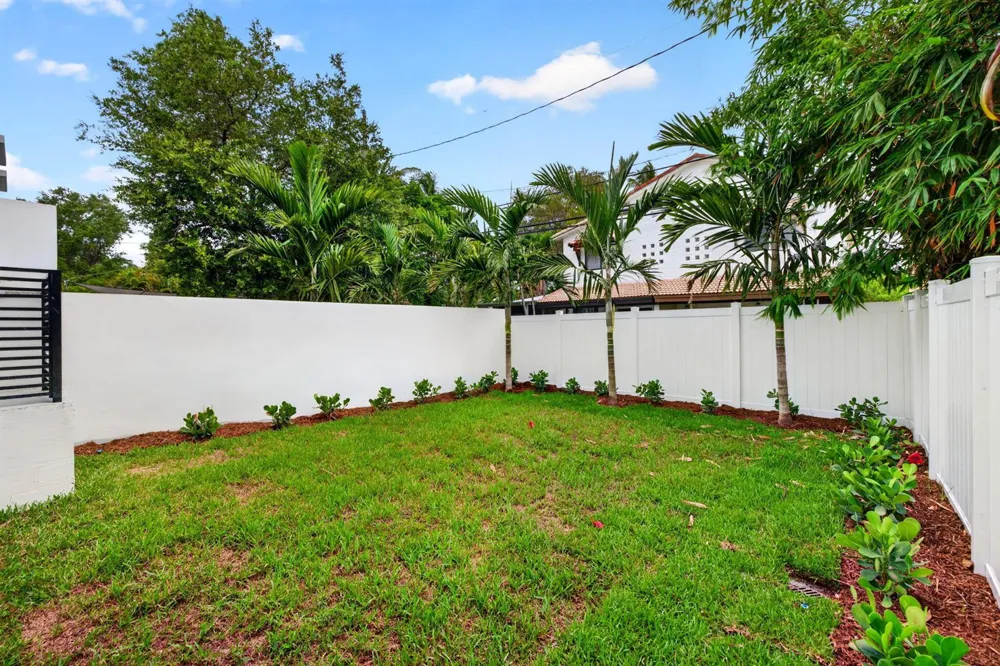 507 SW 11th Street Fort Lauderdale, FL 33315