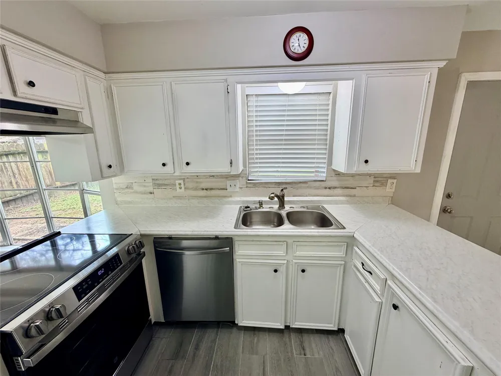 7876 Bender Road Humble, TX 77396