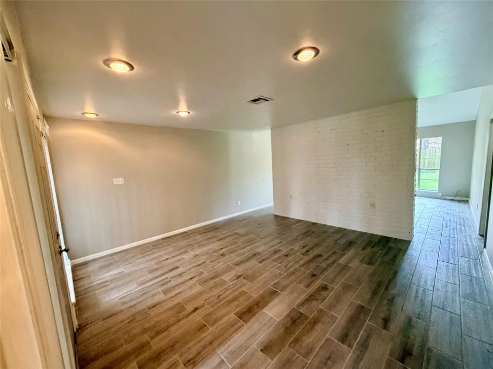 7876 Bender Road Humble, TX 77396