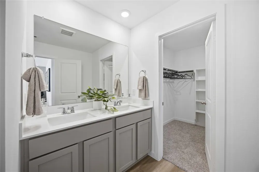 1209 Mansfield Grove Lane Houston, TX 77091