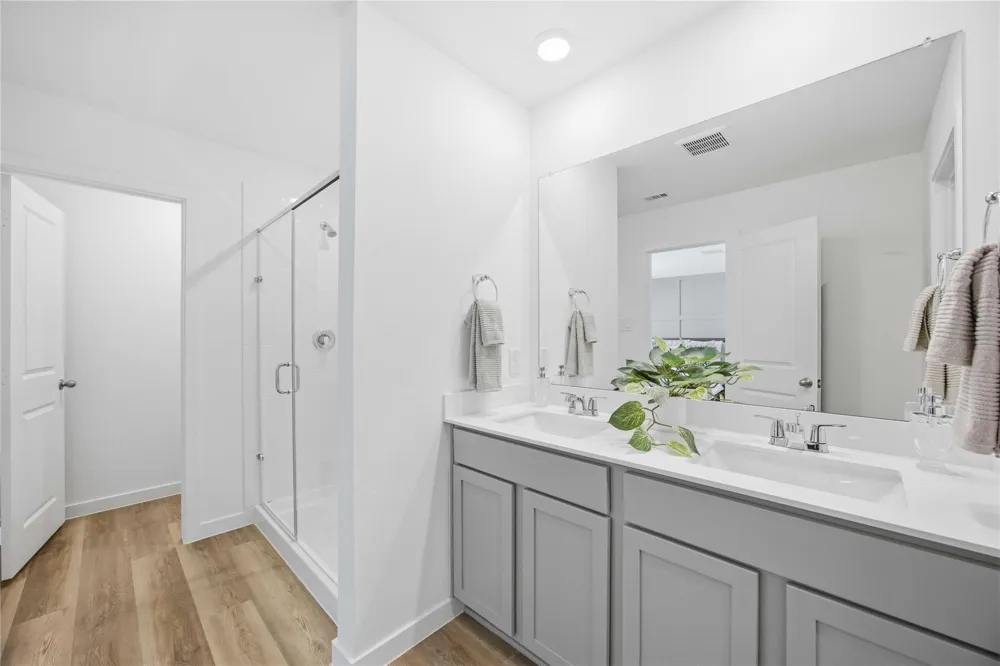 1209 Mansfield Grove Lane Houston, TX 77091
