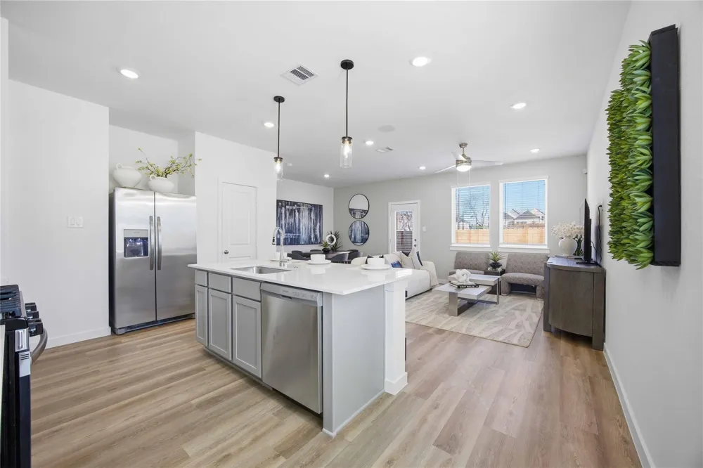 1209 Mansfield Grove Lane Houston, TX 77091