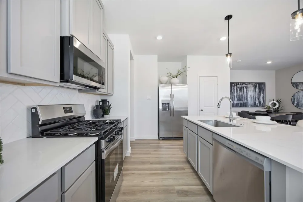 1209 Mansfield Grove Lane Houston, TX 77091