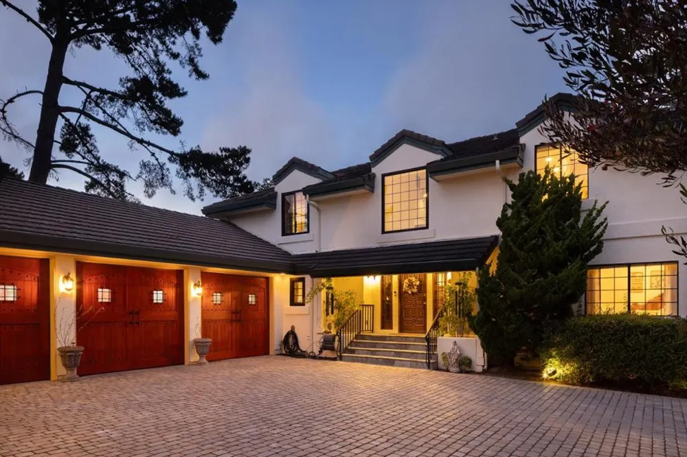 400 Dry Creek Road Monterey, CA 93940