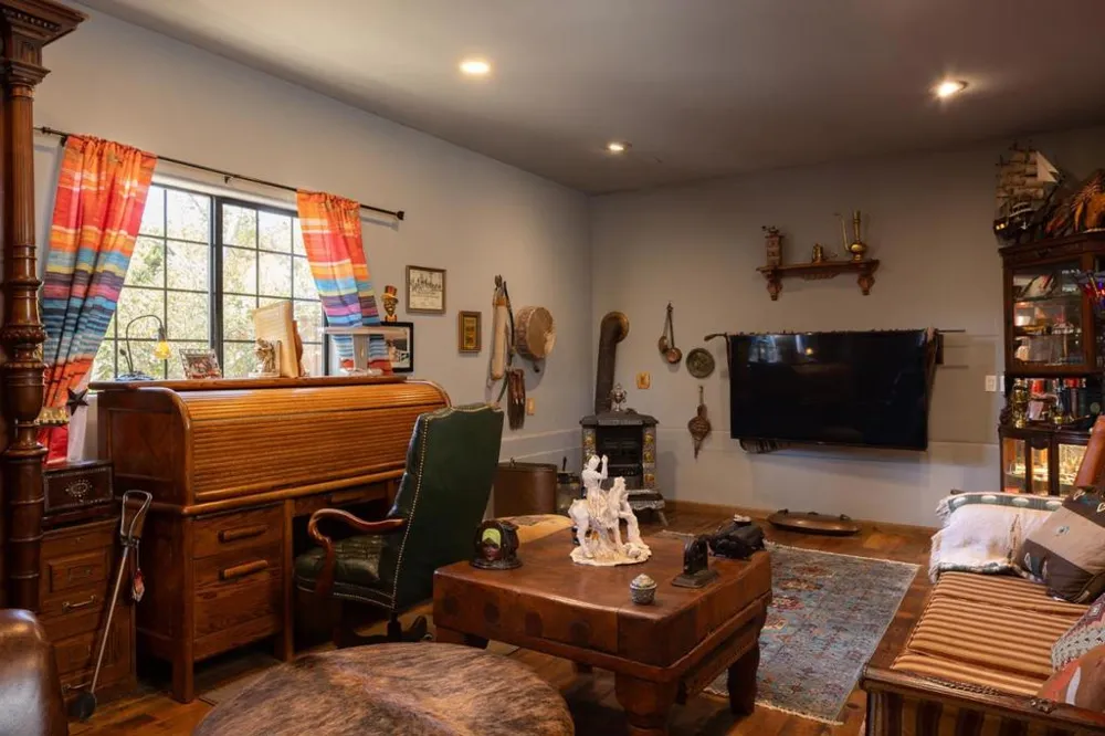 400 Dry Creek Road Monterey, CA 93940