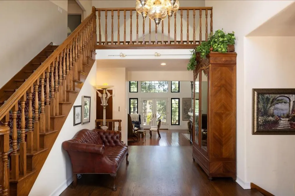 400 Dry Creek Road Monterey, CA 93940