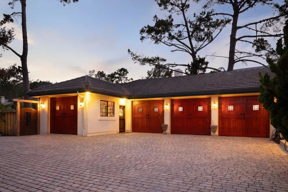 400 Dry Creek Road Monterey, CA 93940