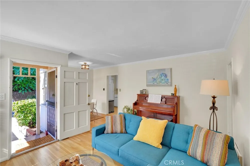 4270 Troost Studio City, CA 91604
