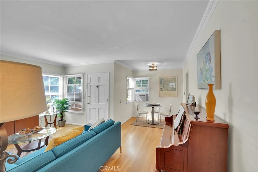 4270 Troost Studio City, CA 91604