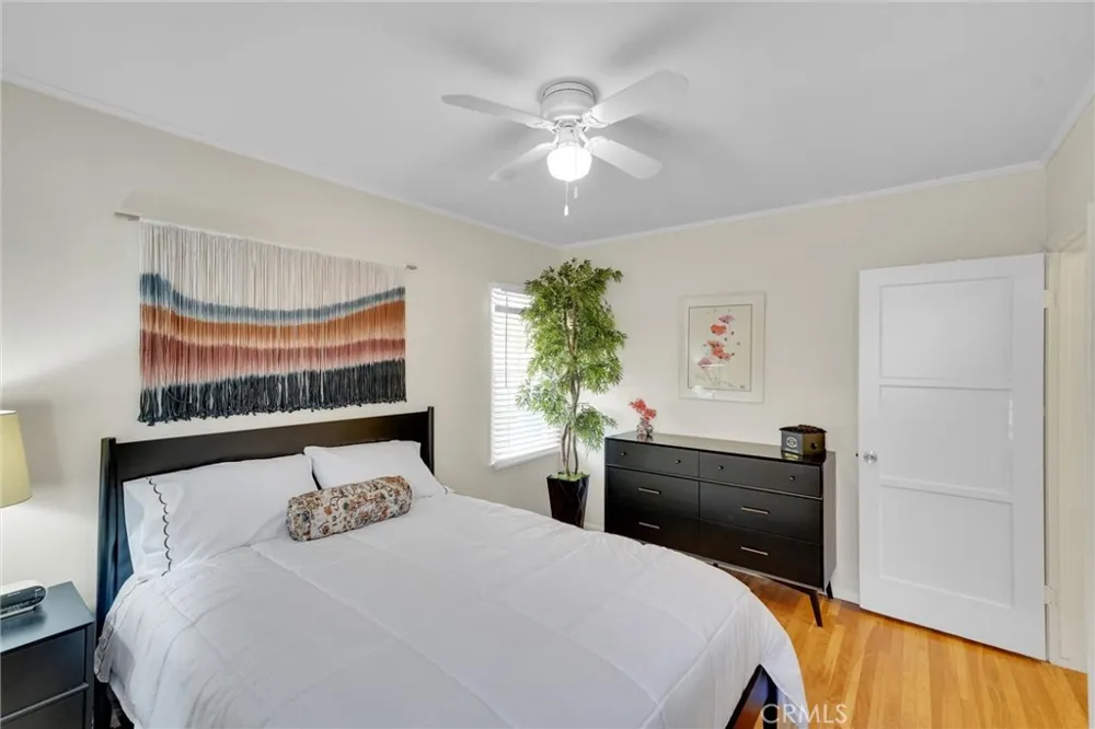 4270 Troost Studio City, CA 91604