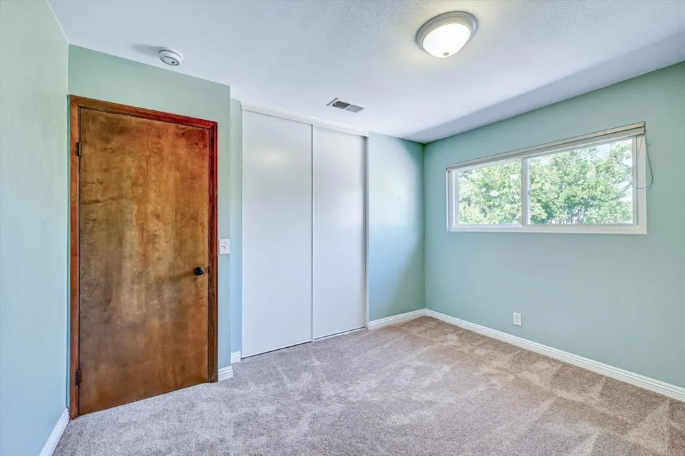15436 Las Manzanitas Road Ramona, CA 92065